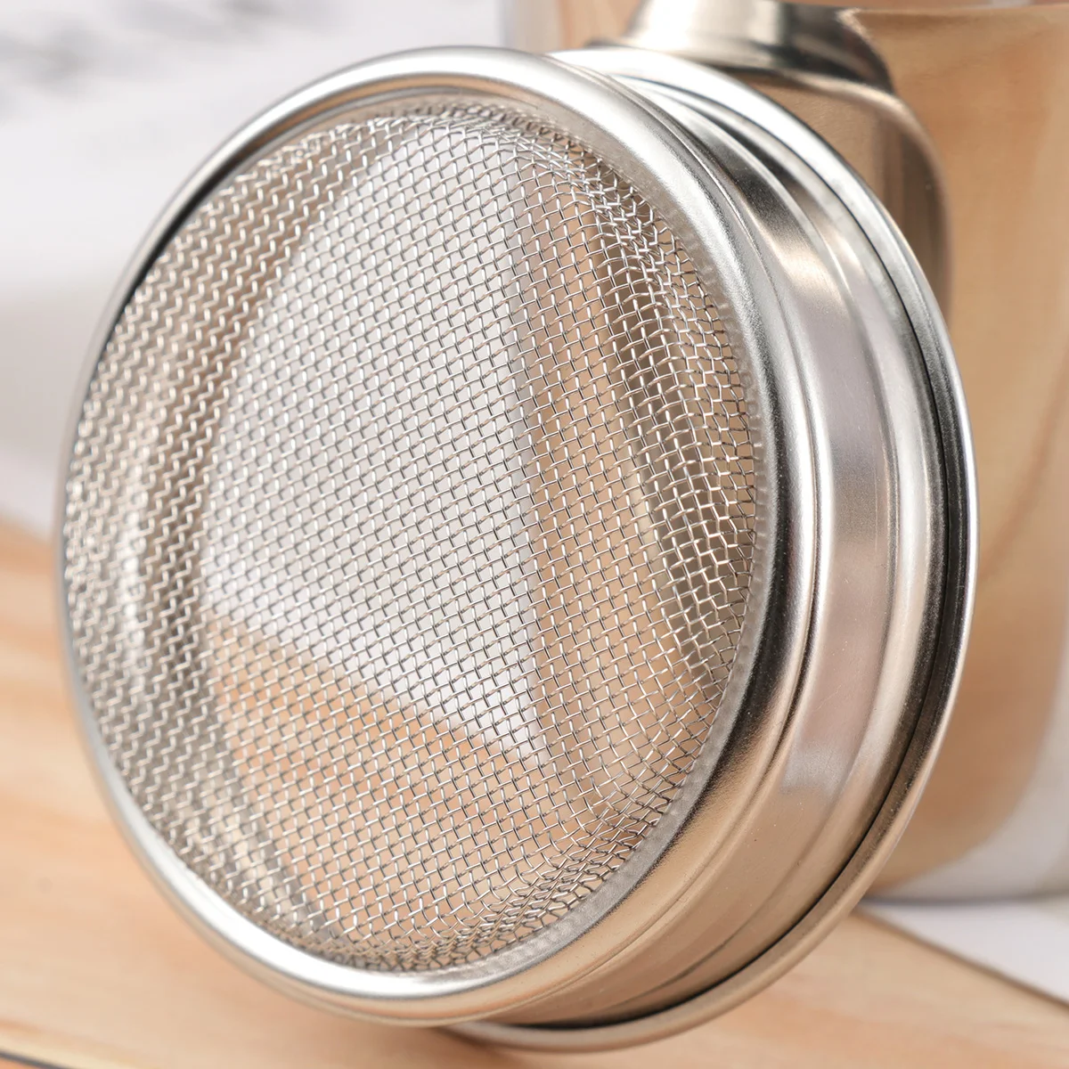 

1Pcs Stainless Steel Seasoning Container Salt Pepper Shaker Kitchen Organizer with Cover for Fresh Seasoning Storage