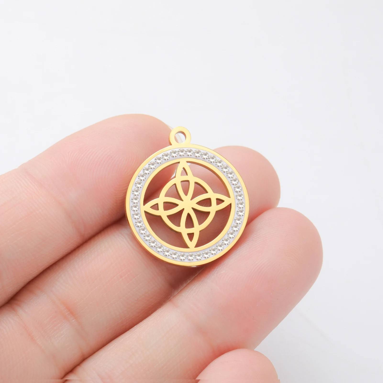 Lucktune 1pcs Witchcraft Witch Knot Charm Vintage Celtics Knot Amulet Pendant for Necklace Bracelet Jewelry Making Accessories
