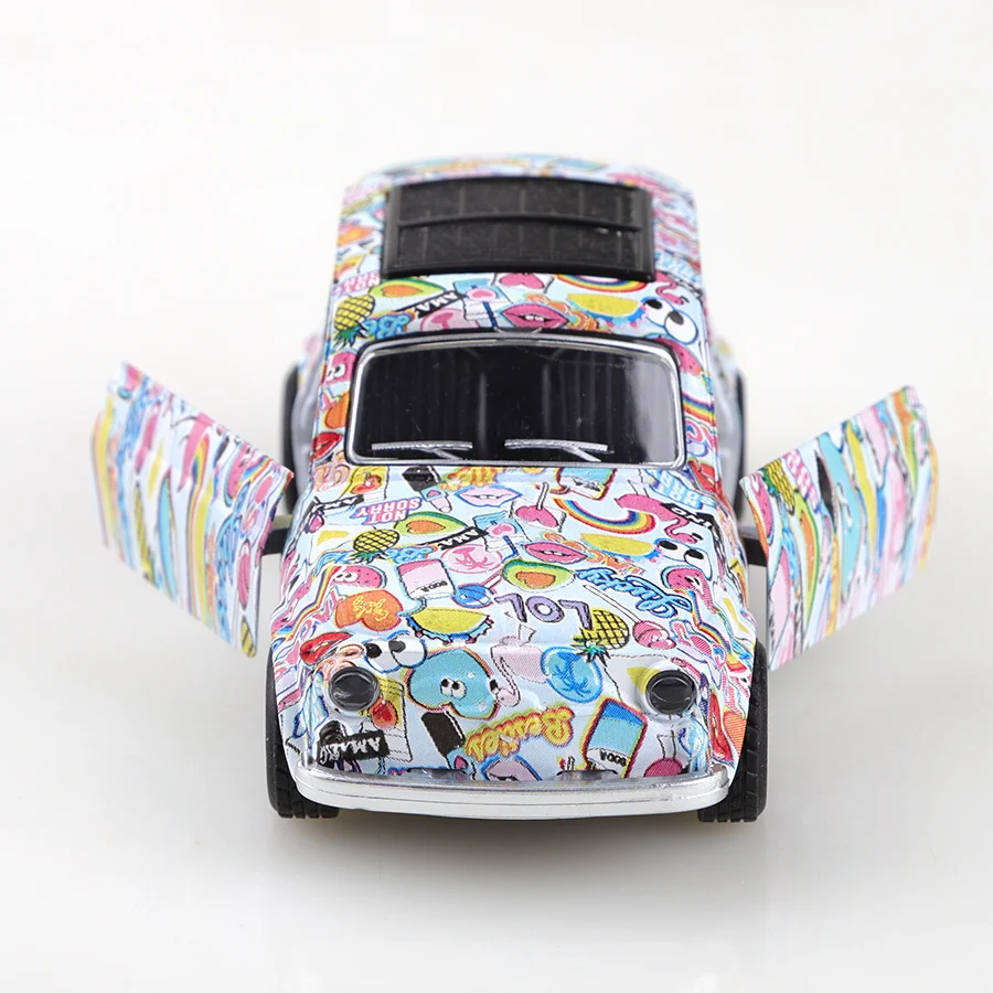 (Bagged) 1/36 Small and Cute Graffiti Elements Alloy Pullback Car, Die Cast Metal, Boy's Toy, Pullback Function.