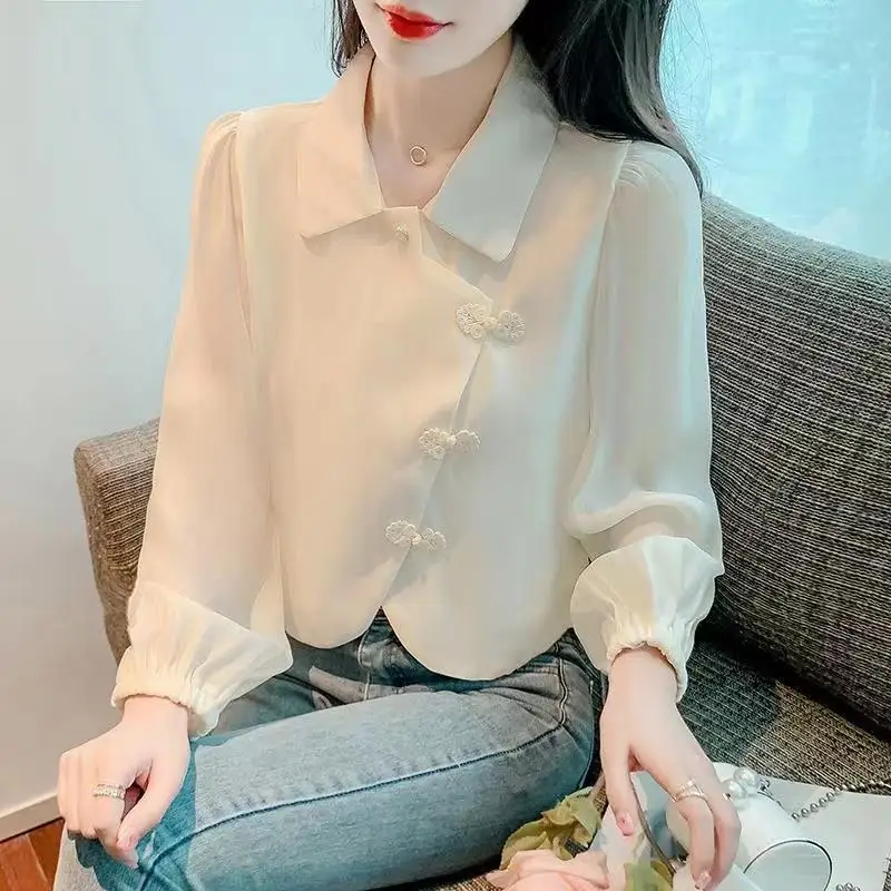 Elegant Chic Blouse with Traditional Chinese Buttons for Women