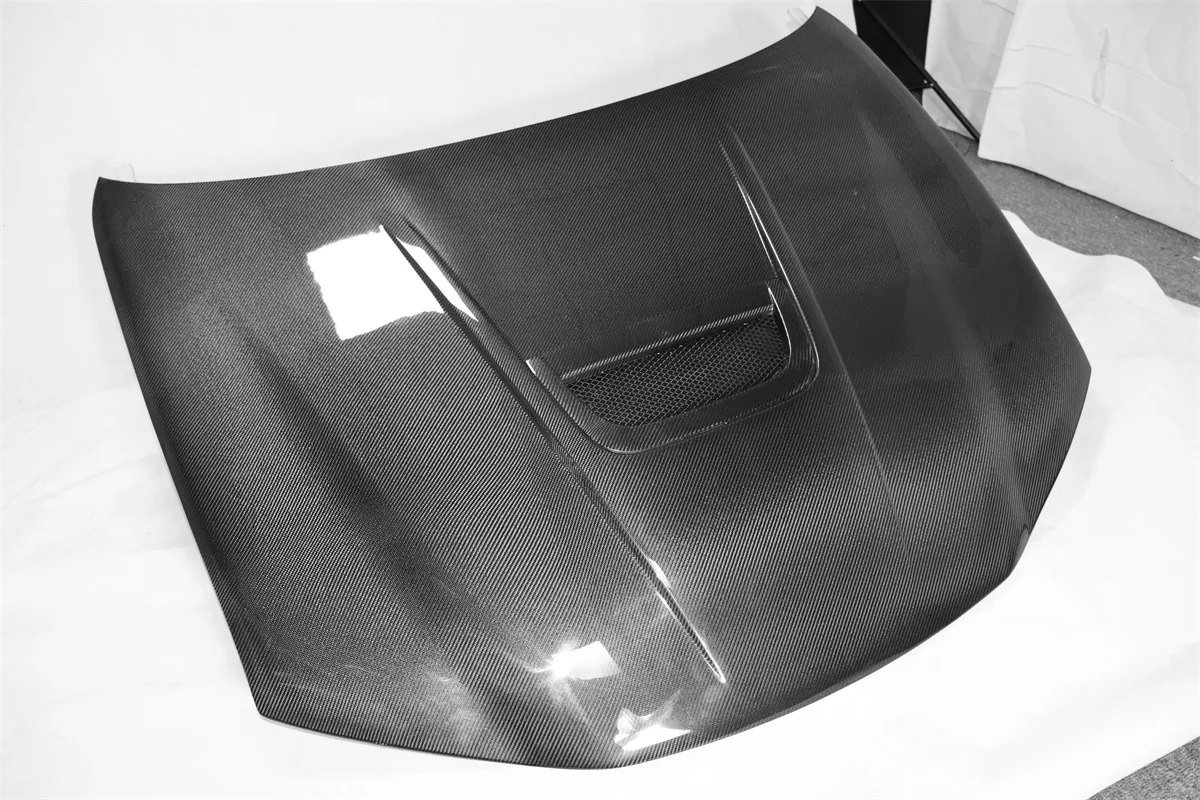 Carbon Fiber Fibre Front Bonnet Engine Hood Fit for  Is ES Series Is250 Is30 Is350 2013 2014 2015 2016 2017 DL-LS0926-02