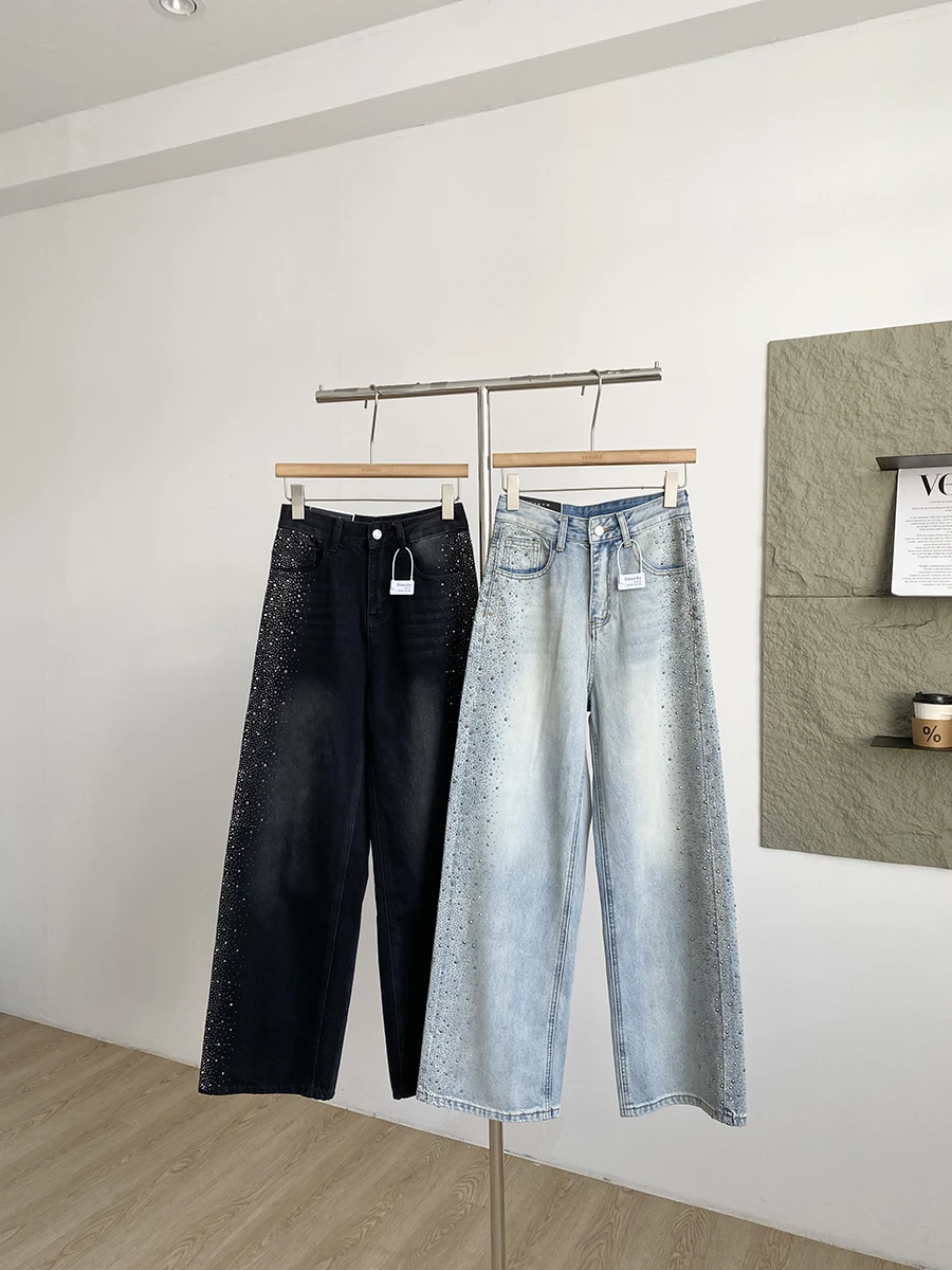 

Spring 2026 Luxury Style Rhinestone Embellished Slim Fit High Waist Wide Leg Jeans Women's Fashionable Versatile Lightweight
