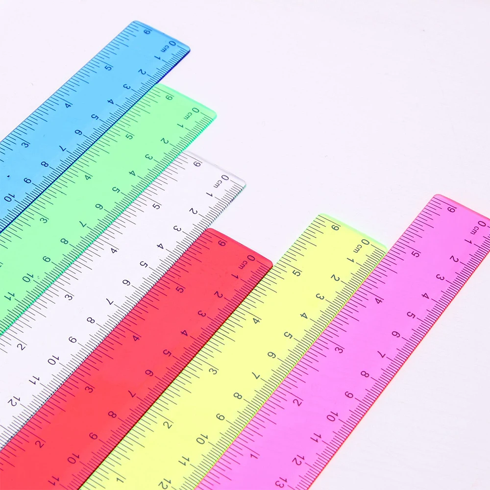 Juego de 6 uds. De regla recta de plástico de color caramelo de 15cm