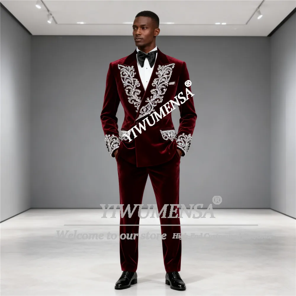 

Wine Red Velvet Suit Men For Wedding Sparkly Crystals Beaded Groom Blazers Customized 2 Pieces Sets Wedding Tuxedos Outfits 2026
