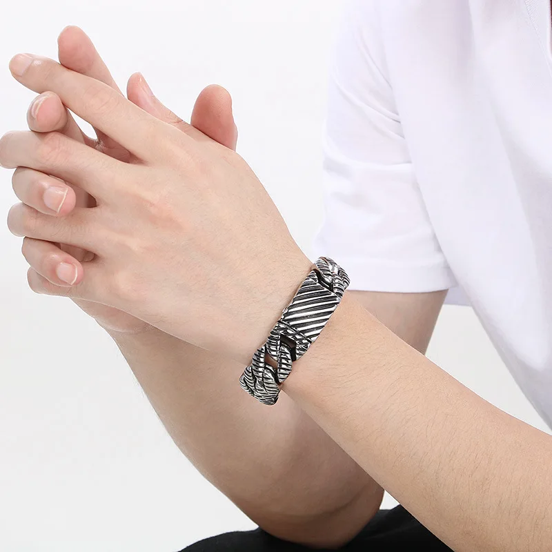 20mm 25mm Punk Gold Color Curb Cuban Chain Bracelet Men Women Hiphop Retro Stainless Steel Charm Biker Bike Bangle Jewelry