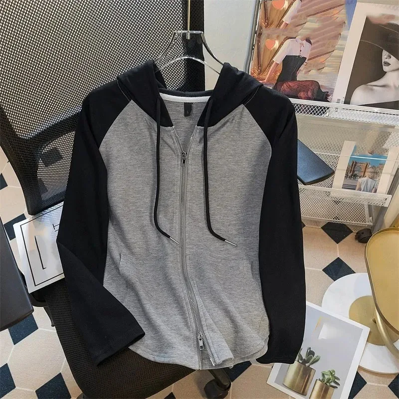 Felpa con cappuccio da donna a maniche lunghe di grandi dimensioni 5XL Felpa con cappuccio cardigan da donna primavera autunno Giacca da donna con cerniera sottile Top