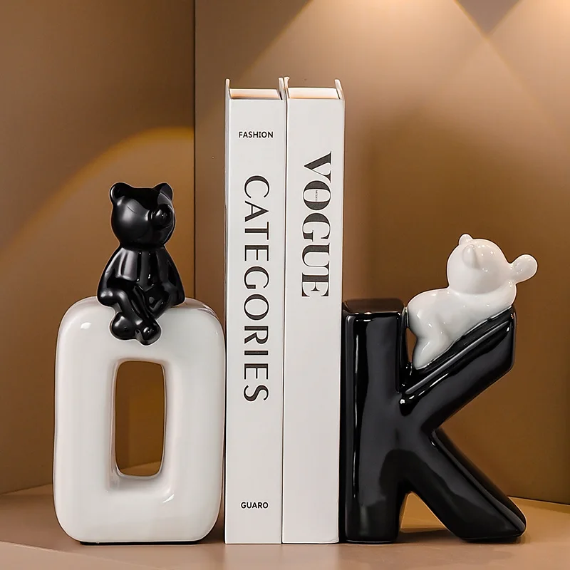 Creative Violent Bear Bookend Luxury Premium Living Room Bedroom Desktop Home Decor Holiday Gift For Friend Elegant Art Figurine