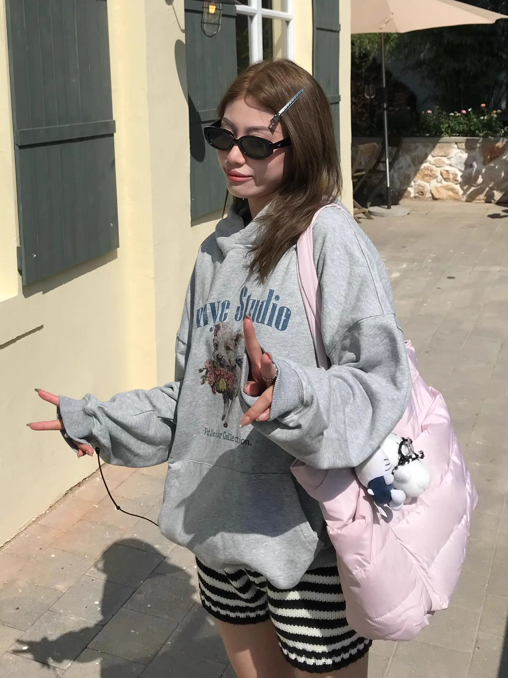 Leste hoje quente coreano sle fre flor pequeno cão anti-envelhecimento impressão dos desenhos animados casual solto puro algodão hoodie topo