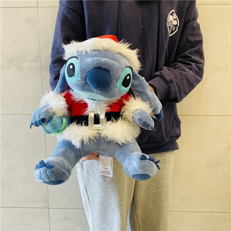 Nuovo cartone animato Disney Stitch peluche personaggio anime versione Babbo Natale decorazione della stanza delle bambole Kawaii regali di Natale per bambini