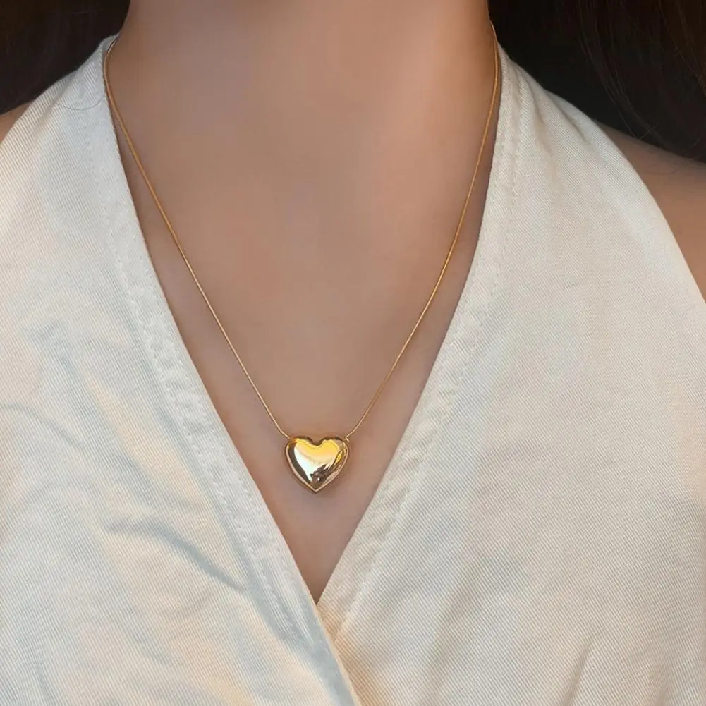 

Charming Necklace Elegant Star Heart Pendant Necklace for Women Charm Jewelry Gift for Wife or Girlfriend Unique Gold-plated