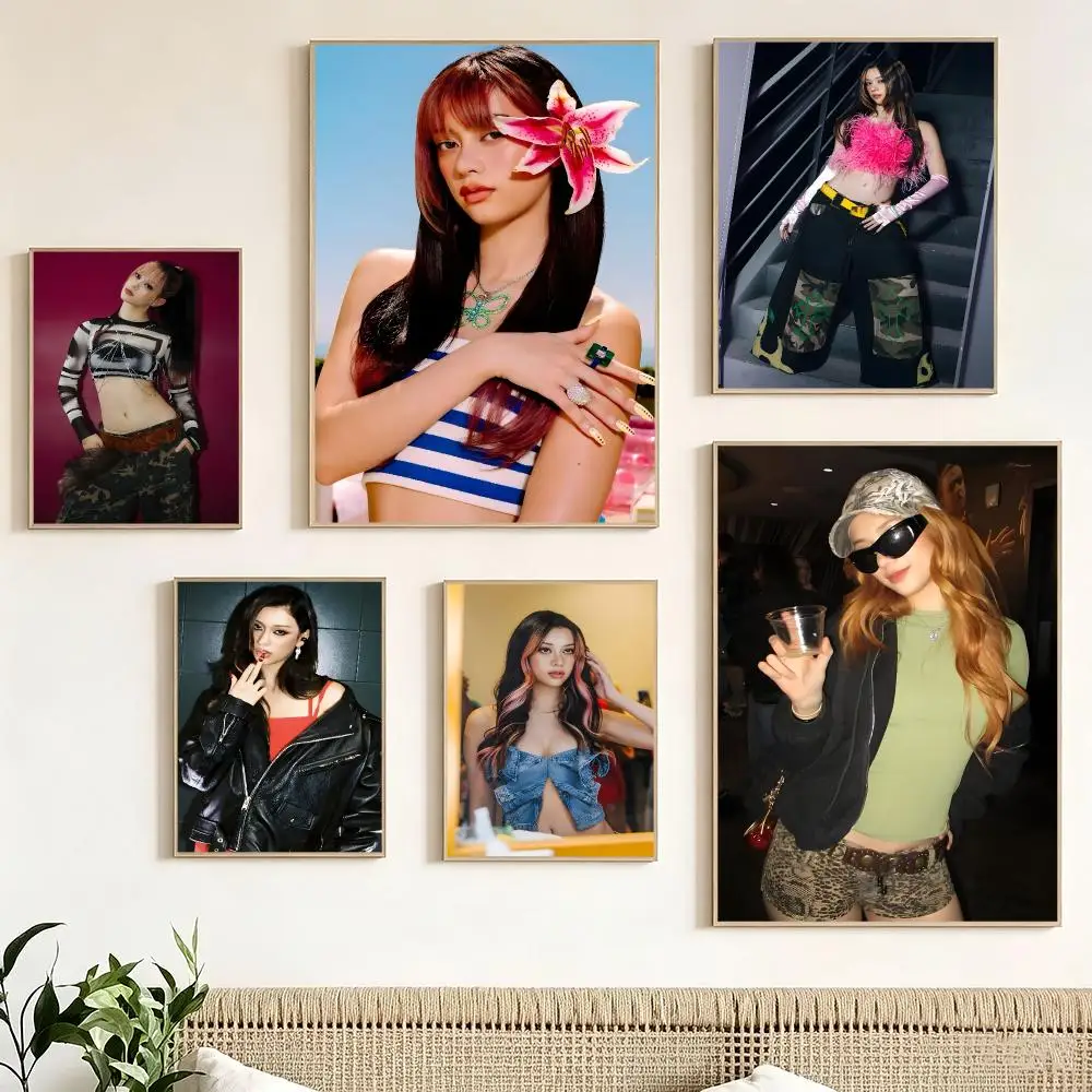 American Kpop Idol M-Megan Skiendiel Poster impermeable para el hogar sala de estar dormitorio bar decoracion estetica