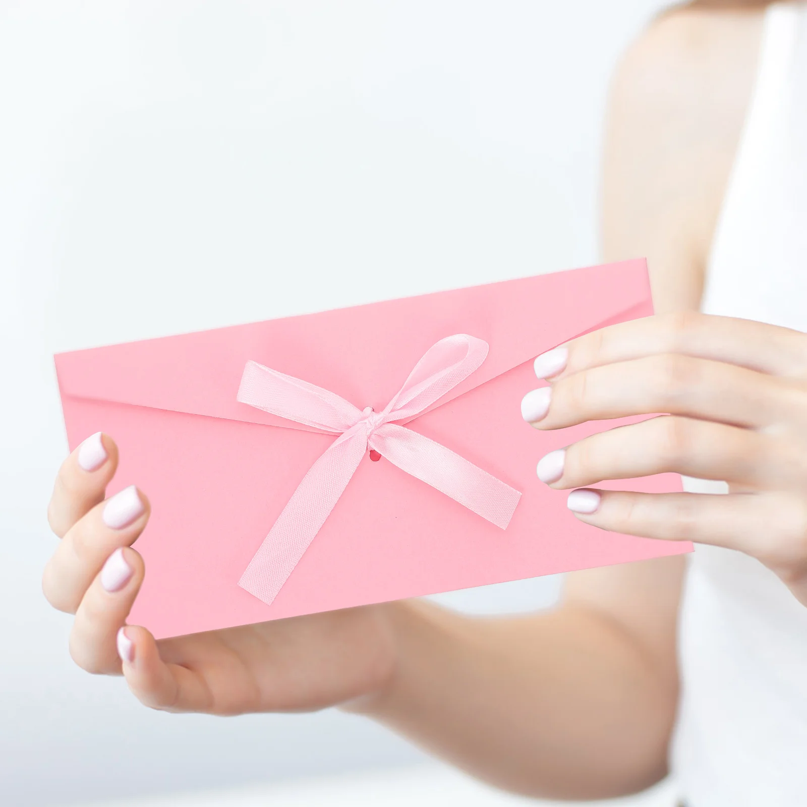 

10Pcs Invitation Envelope Kraft Paper Material Elegant Texture Bowknot Binding for Wedding Cards Cover