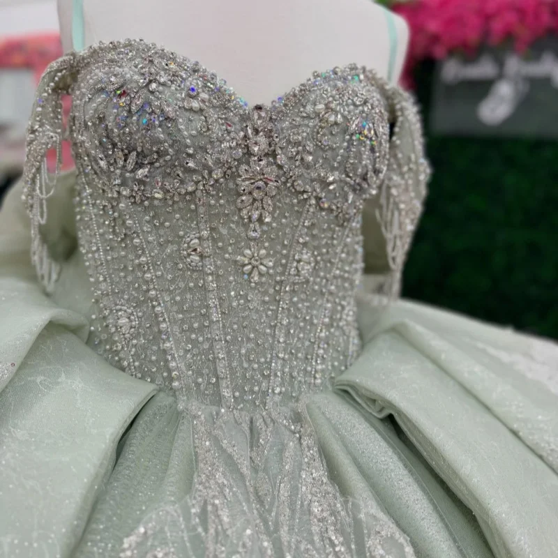 

Light Green Quinceanera Dress off-shoulder Glitter Crystal Decal Layering Long tail Bow vestidos de 15 Quinceanera ﻿Customize