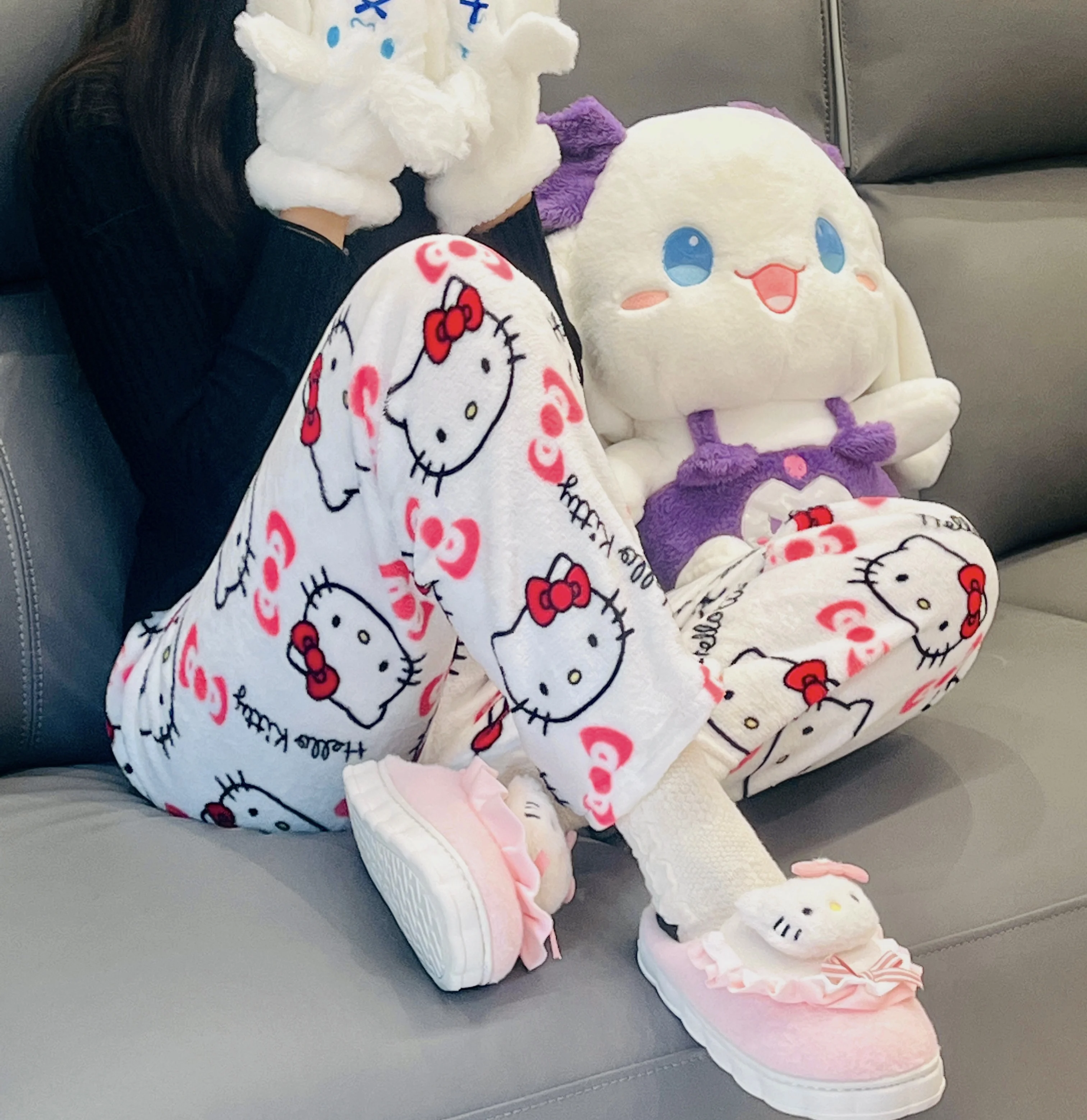 

Sanrio Hello Kitty Flannel Pajamas Halloween Christmas Winter Women Wear Warm Home Casual Pants Graffiti Trousers Girl Gift