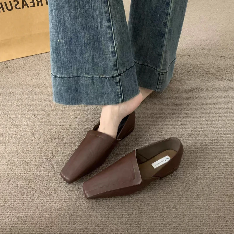 

Women's Simple Single Shoes New Square Head Flat Bottom Retro Comfortable Loafers Commuter Soft Bottom Versatile Leather Shoes