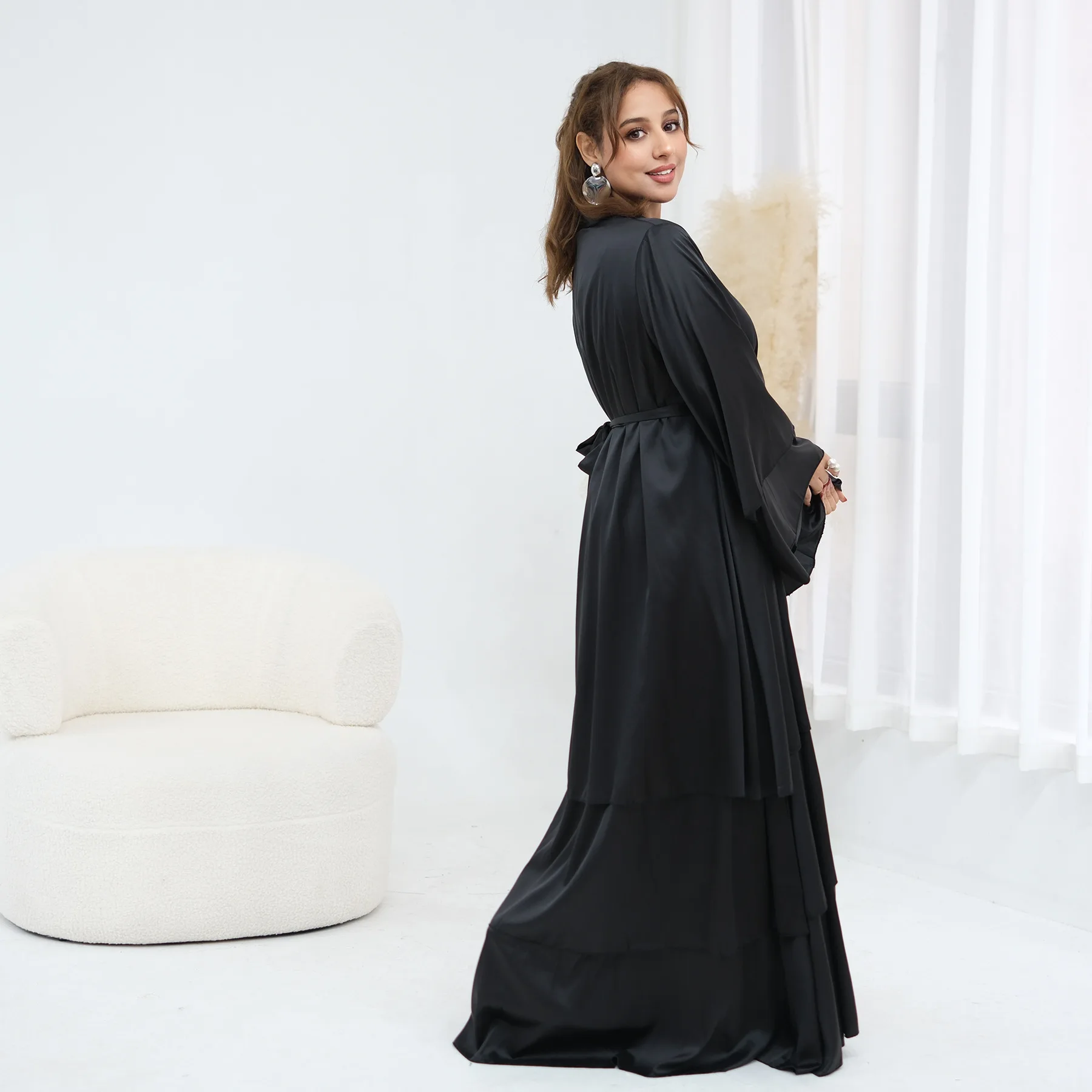 

New Muslim Ruffle Layer Dress Abaya Women Satin Arab Dresses Open Kimono Jalabiya Kaftan Vestidos Robe Musulman Islamic Clothing