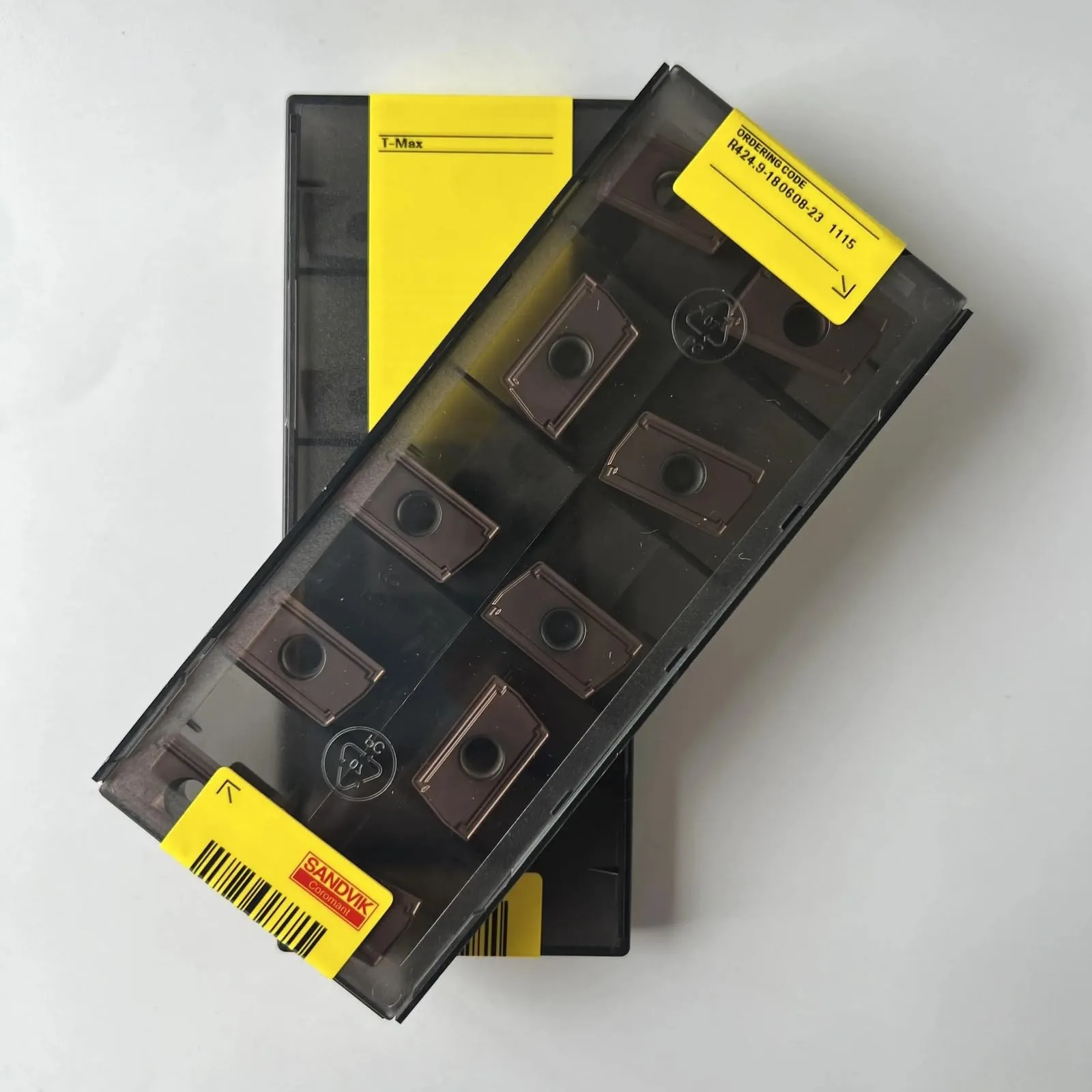 

Original SANDVIK / R424.9-180608-23 1115 / Hard alloy blade 10 Pcs