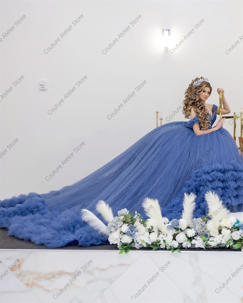 Glinsterend Blauw 15-jarig Quinceanera Jurken Kralen Kristal Applique Ruches Trein Bruiloft Baljurk vestidos de xv jaar Aangepast