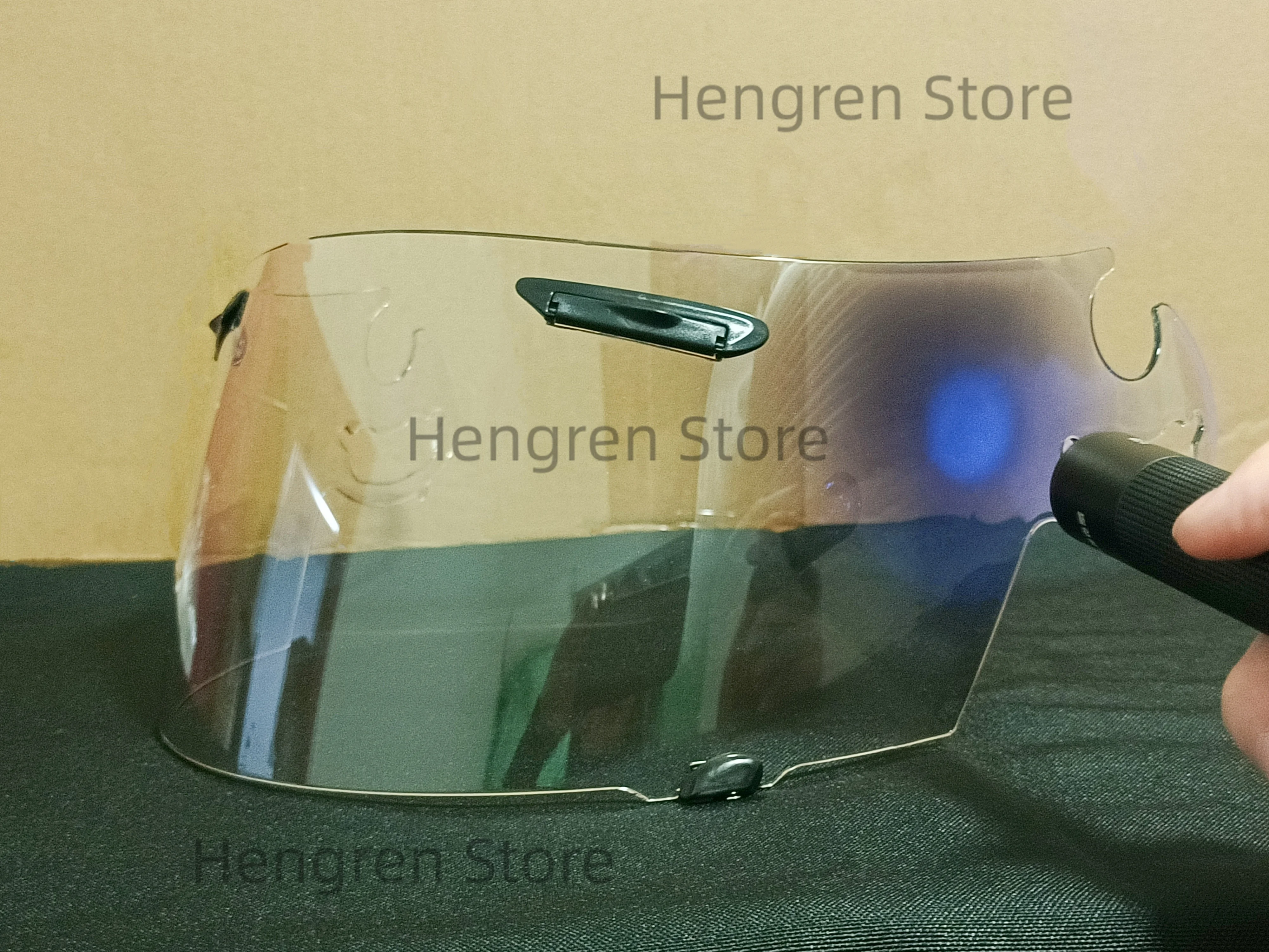 Everalo Visier für Arai Chaser V - RX-7 GP - Axces 2 - Axces 3 - Quantum ST - Quantum ST Pro - Rebel - Signet Q - Vector 2 - Corsair