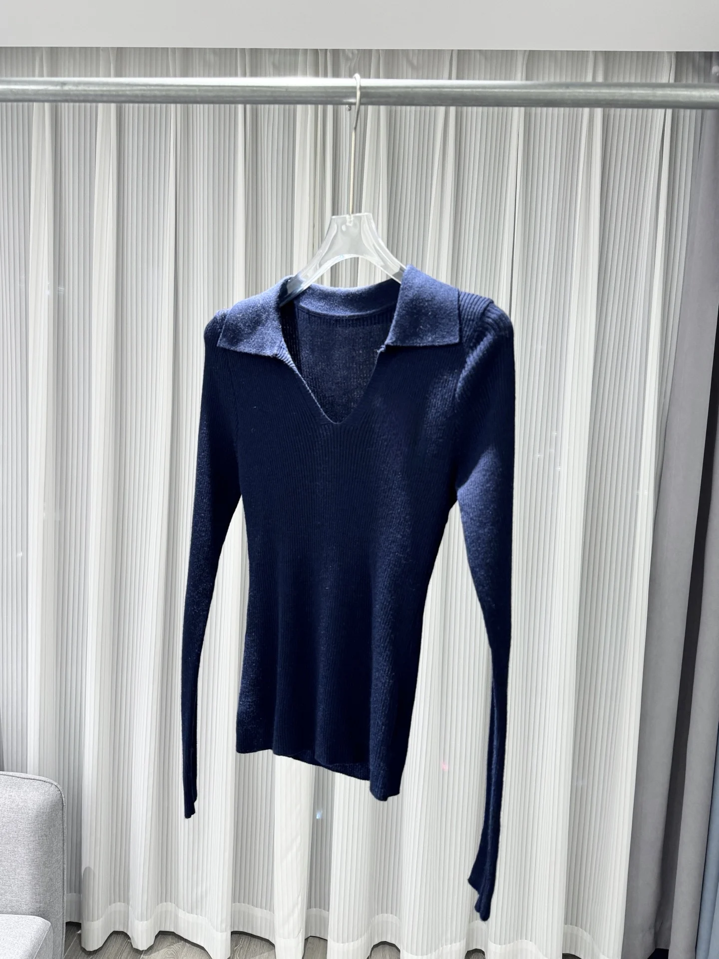 

Spring Early Design V-Ne Knitted Sweater Women Slimming Embroidered Collar Base irt Deer Embroidery Casual Sle Long Sve