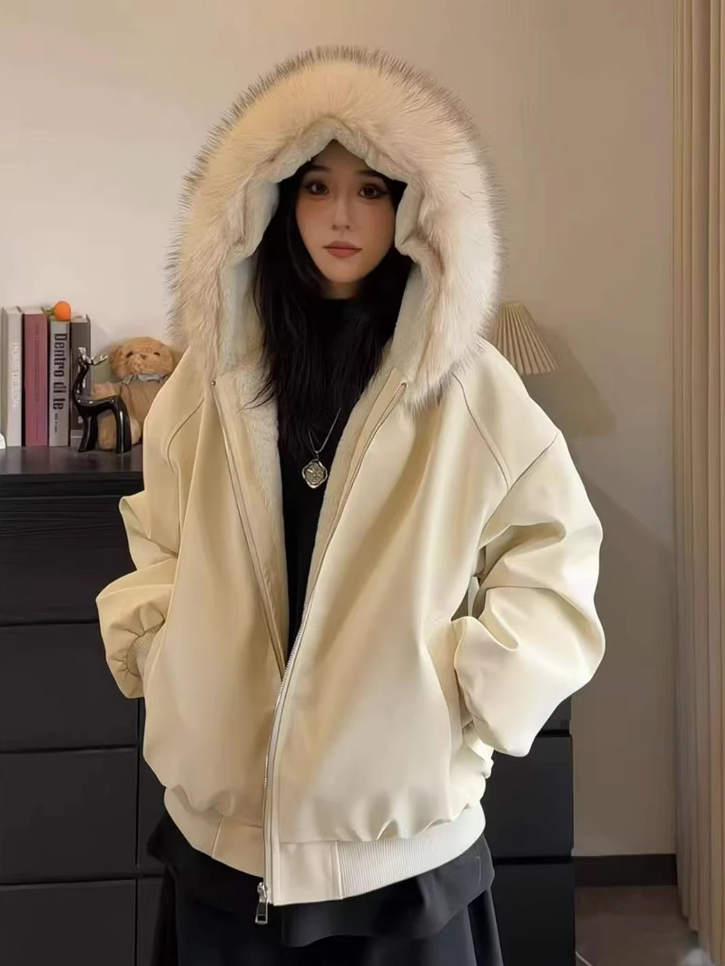 

Men's Winter Padded Jaet Stand Fit Faux Rabbit Fur Collar PU Leather Apricot Lychee Pattern Hooded Coat Youth Trendy