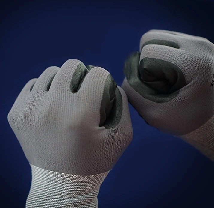 Nitrile palm dip anti-skid anti-cut wear-resistant oil-resistant industrial protective gloves