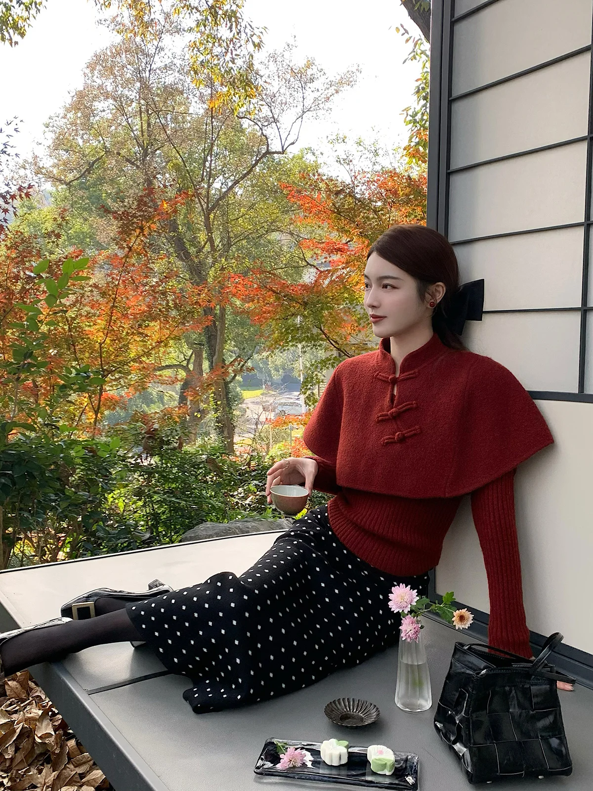 

Комплект из двух предметов: вязаный свитер и пальто в китайском стиле, женский, весенний, дизайн «Ветер понимает мои намерения», модный топ