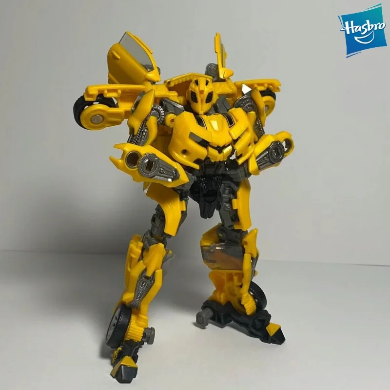 

In Stock Hasbro Transformers Toy Movie D-Class Optimus Prime E7166 Ss49 Bumblebee Mask Edition 3c Gift