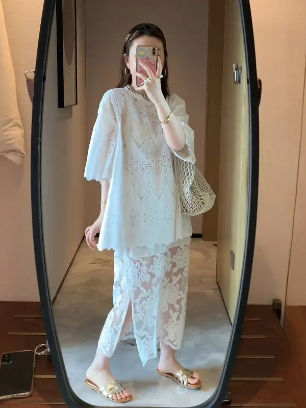 

White Hooked Flower Short Sleeve T-Shirt Women's Loose Fashionable Slimming Top Sweet Design Spring Summer New Style Casual P...