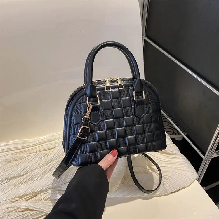 

2026 New Shell Bag, Convertible Top Handle Adjustable Crossbody Purse, Boho Chic for Casual Daily Outing Bags for Women