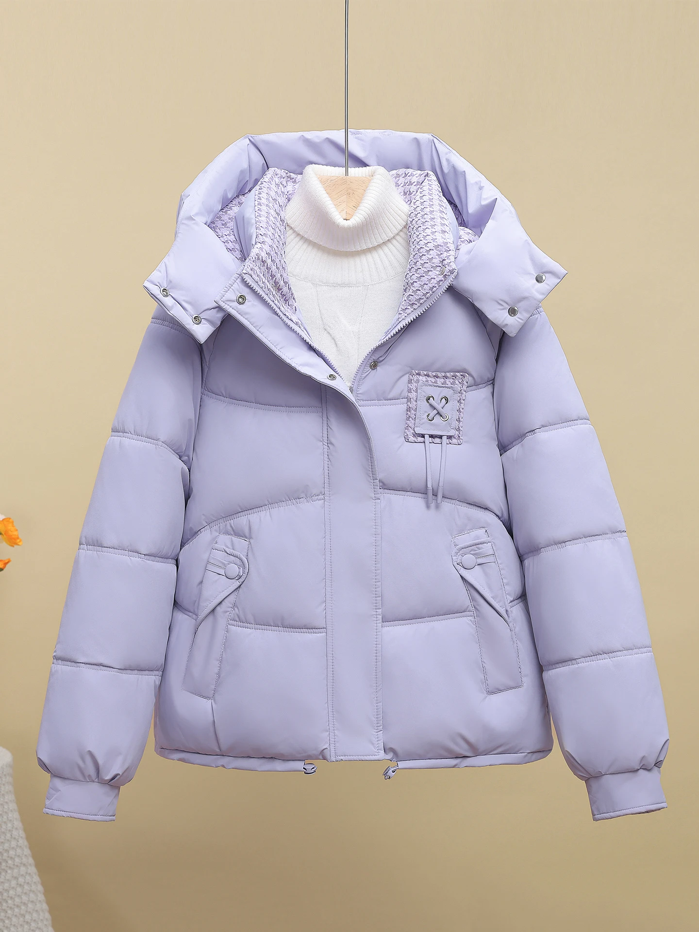 

Thickened Cotton Jacket Women's Winter Short Style Fashionable And Stylish Korean Version Loose Fit Zipper Pocket Design