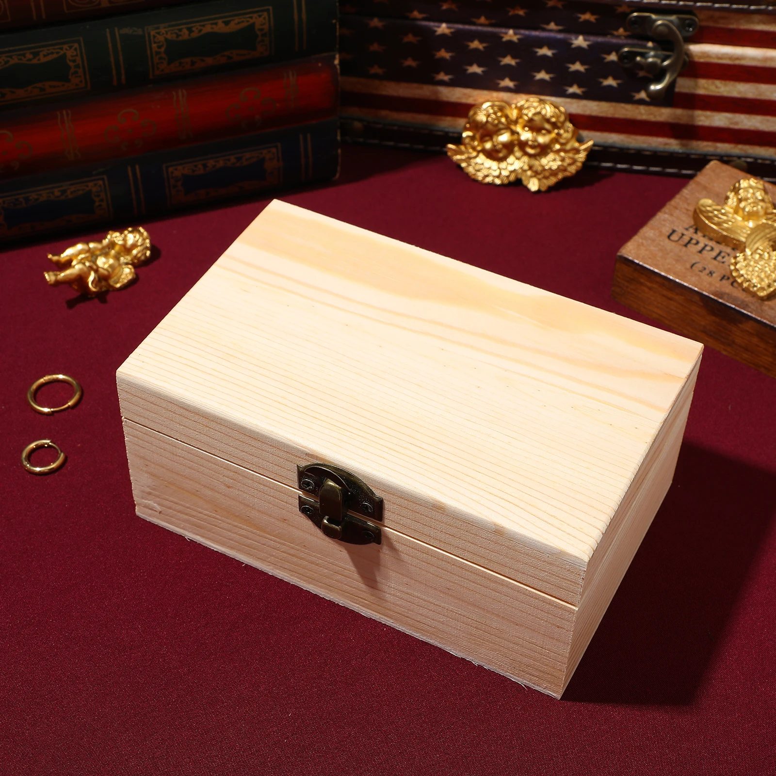 

Wooden Jewelry Box Storage Container Holder ganizer Small Trinket Case Retro Design Protect Dust Scratches Earrings Rings Beads