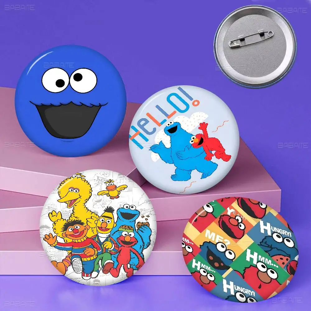 S-Sesame Street TV Cute Cartoon Cartoon Brooches Anime Badge Round Handmade Brooch Lapel Pins Jewelry for Backpack Clothes Gifts