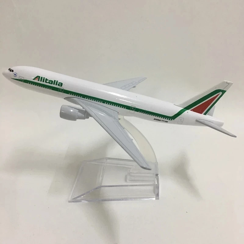 1/400 เครื่องบิน Alitalia โบอิ้ง 777 16 ซม.B777 โลหะผสมเครื่องบินเด็กของขวัญเด็กสําหรับคอลเลกชันตกแต่งโต๊ะของเล่น Home Decora