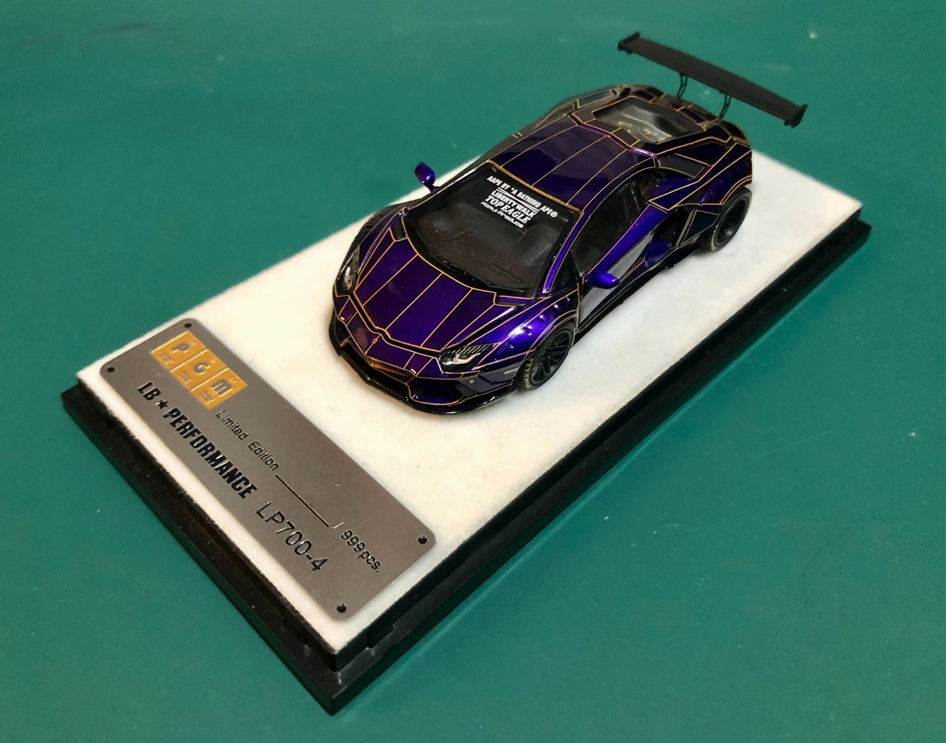 PGM 1:64 LP700-4 LB Burst Purple Simulation Limited Edition All Open Alloy Metal Static Car Model Gift