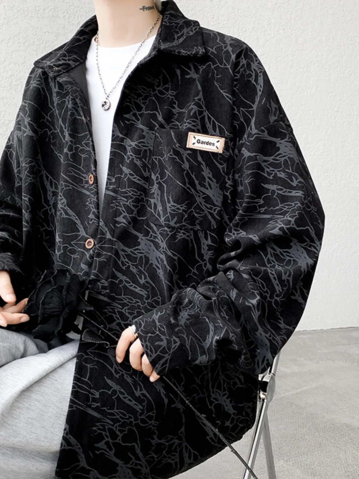 

Высококачественная свободная повседневная мужская рубашка с длинным рукавом, осень 2024, новинка, универсальная, больших размеров, из полиэфирного волокна, молодежный тренд