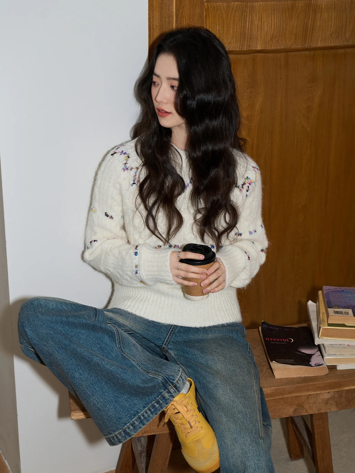 

Soft Short Knitted Sweater Women's Vintage Twist Flower Slim Long Sleeve Lazy Top round Neck Pullover Warmth Heating Pure Color