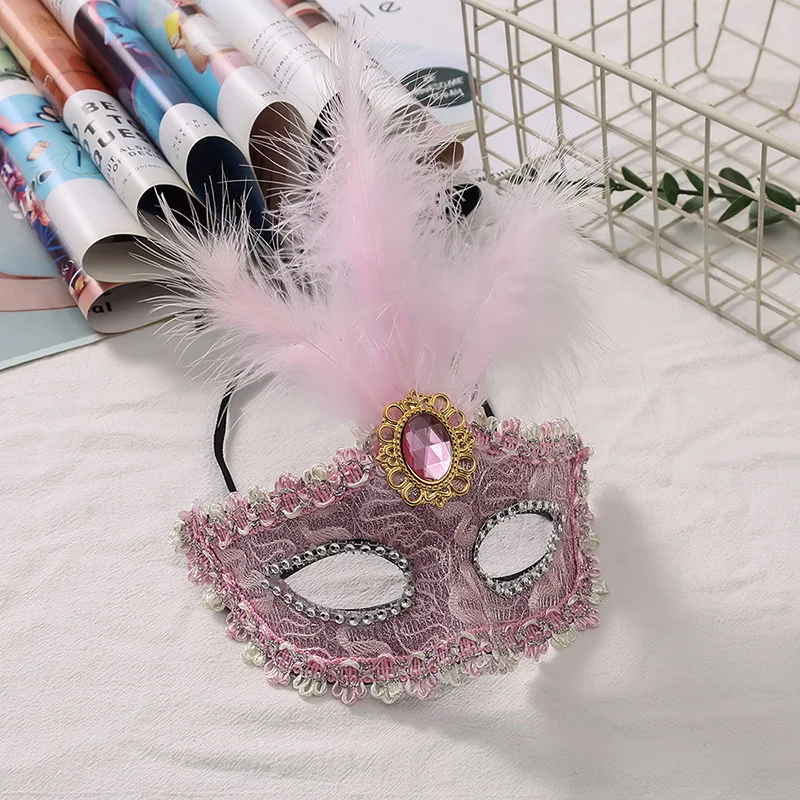 Lace Feather Mask Sparkling Half Face Mask Halloween Masquerade Mask Plastic For Cosplay Parties Dance Parties Prom Nights