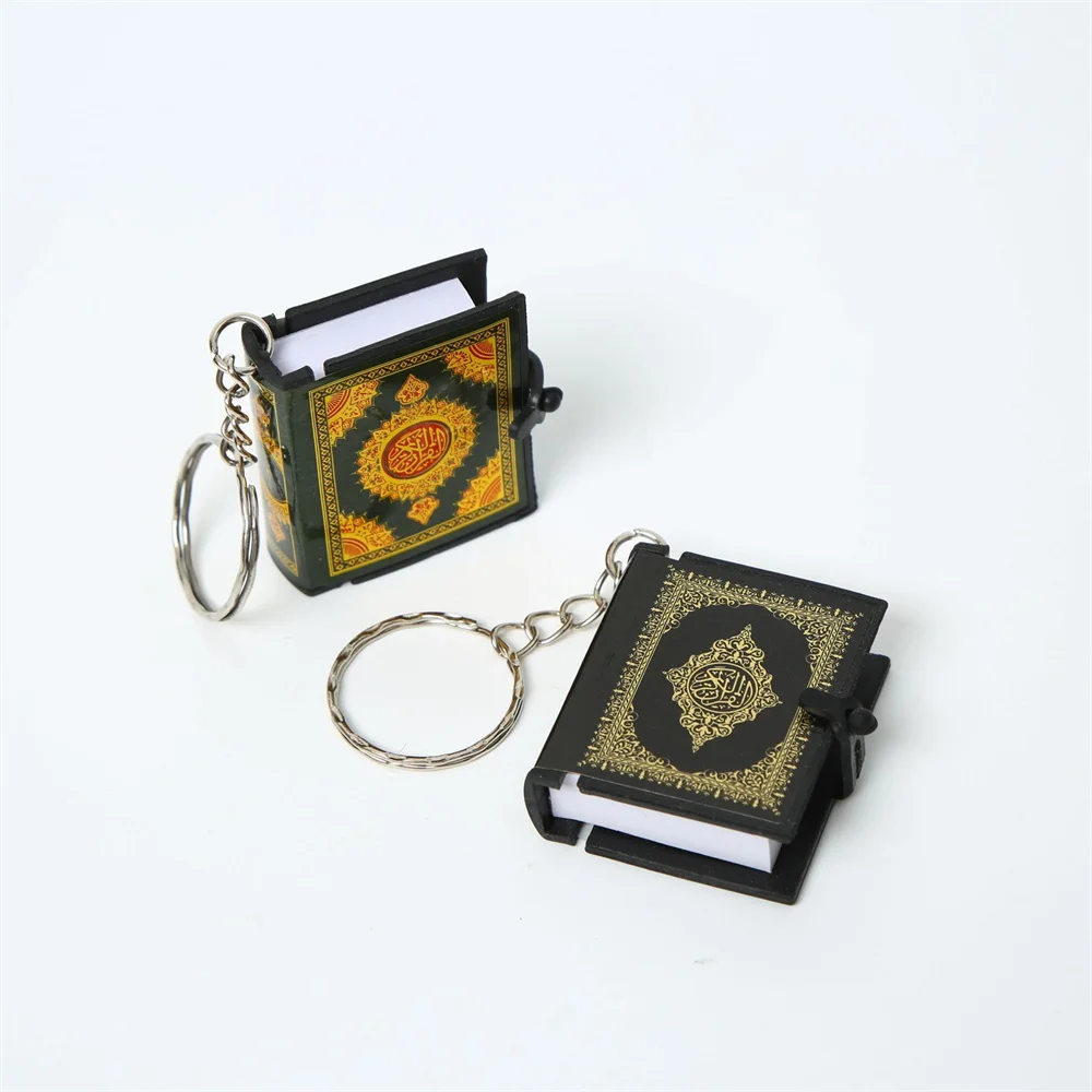 

Mini Holy Bible Keychain Christian Book Pendant Key Holder Car Bag Hanging Decoration Religious Souvenir Gifts