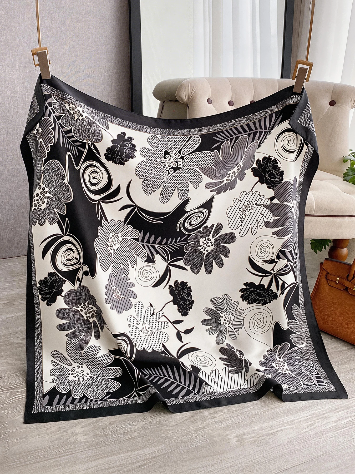 Luxusmarken Quadratischer Schal Design-Tuch 90cm Bedruckter Twill-Seidenschal Damen Hijab Weibliches Foulard Stirnband Bandana – Detail 1