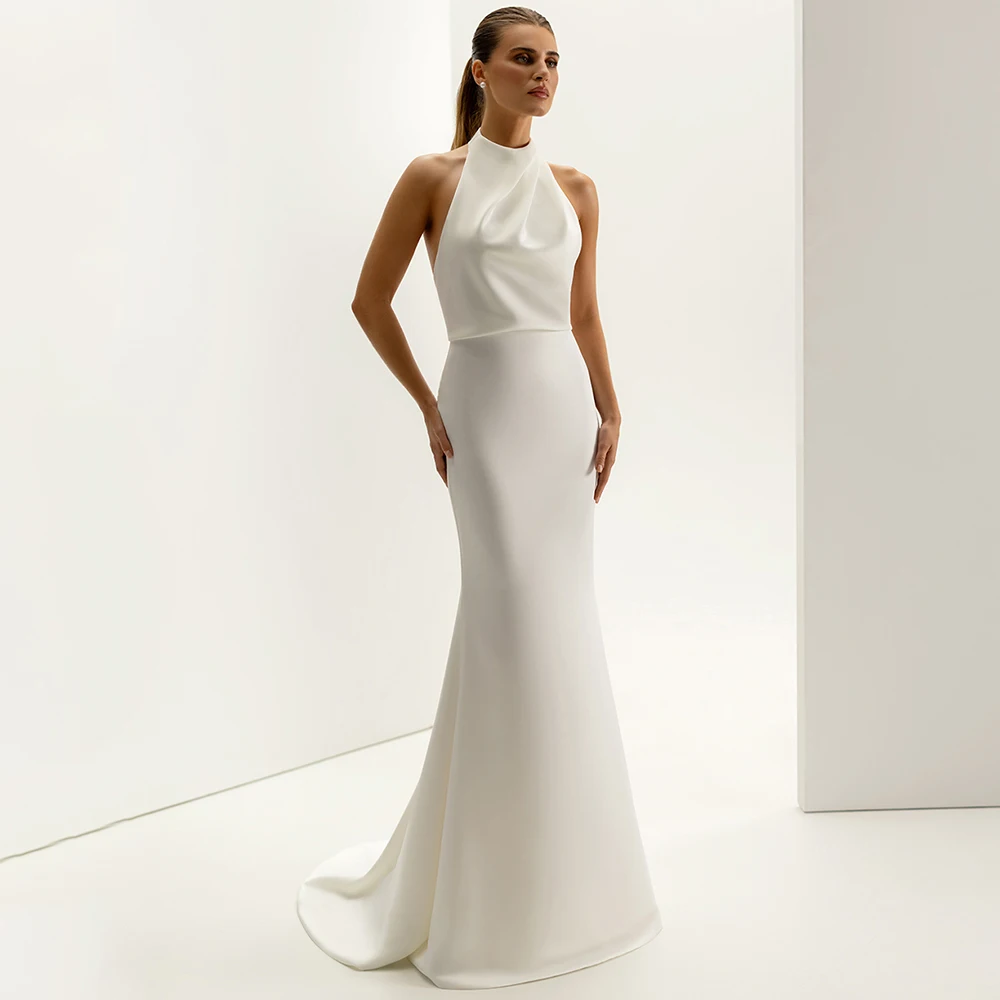 Customized Chic Lastestand Latest White Halter Mermaid Wedding Dress Sleeveless Design Bridal Gowns with A Graceful Court Train