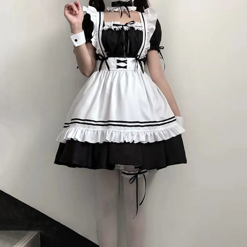 Costumi da cameriera Lolita di alta qualità Costume Cosplay carino nero ragazze donne grembiule francese uniforme giapponese adorabile vestito Anime