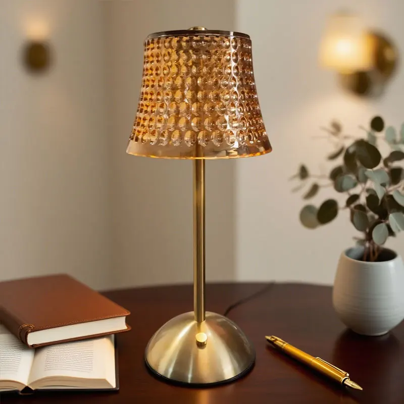 Creative Crystal Retro Table Lamp Bedroom Bedside Lamp Light Luxury Atmosphere Lamp Bedside Table Lamp Rechargeable Night Light