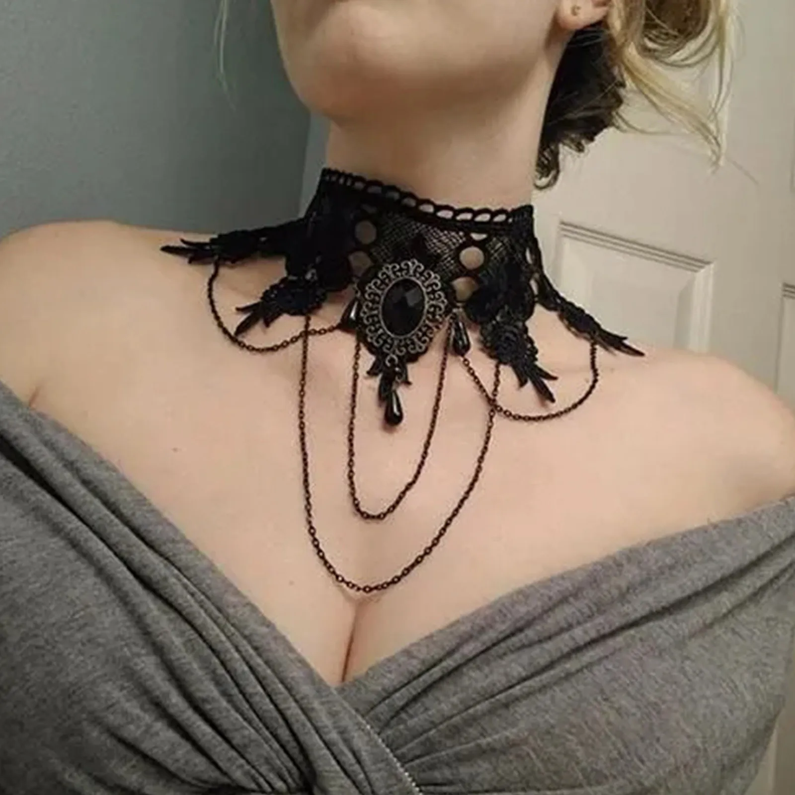 Collana di pizzo nero di Halloween Collana di ragazza piccante gotica di nuovo stile Decorazione Costumi vintage di Halloween Accessori per tracolla