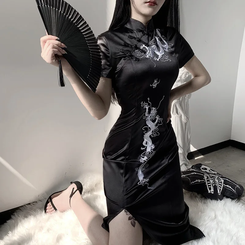 Chinese Stand Collar Gothic Dress Emboridery Dragon Qipao Black/Red Vintage Evening Party  Long Robe Cheongsam Black Sexy