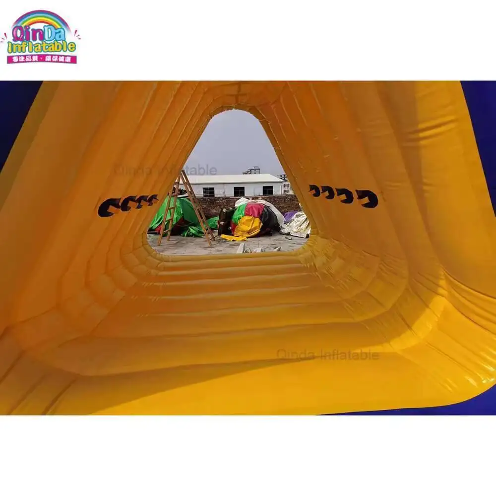 

Floating Trampoline Inflatable Triangle Slides Adult Inflatable Water Slide For Sea Park Eatertainment