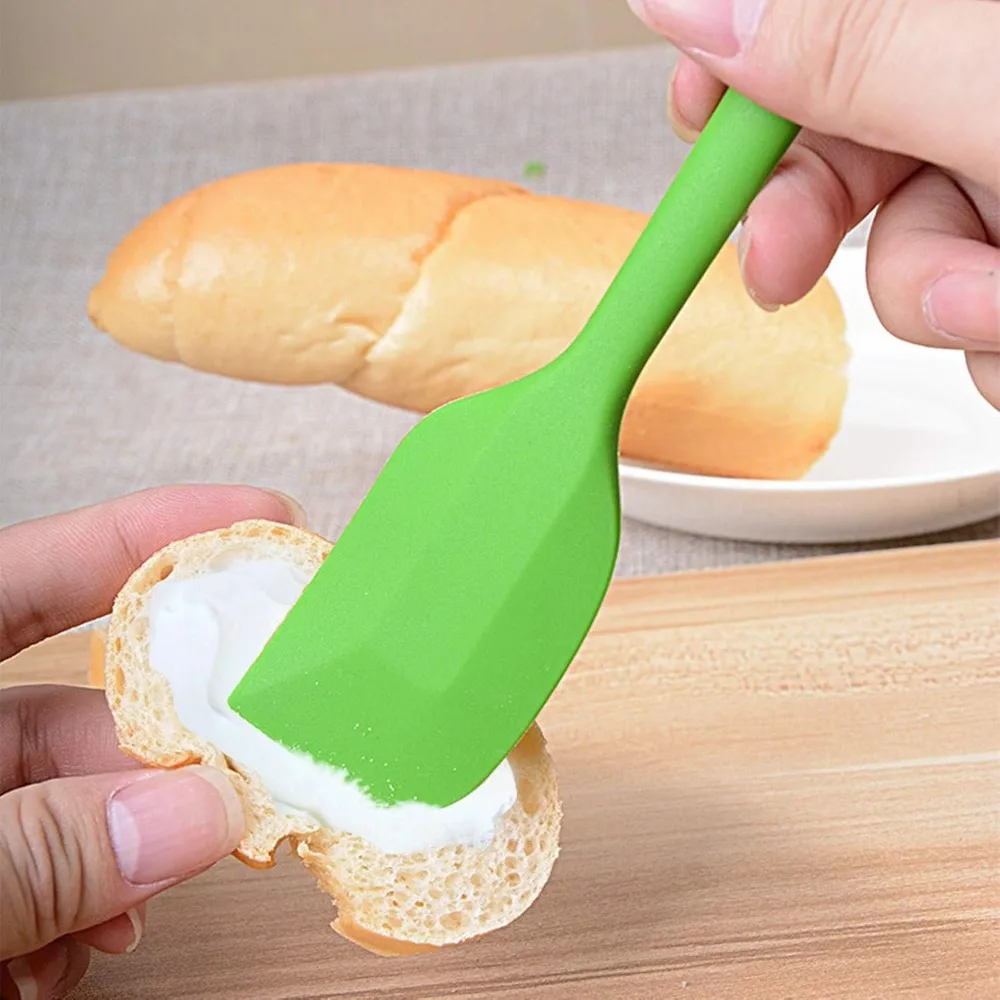 

4pcs Food Grade Silicone Baking Cream Scraper Non Stick Flexible Baking Spatula Heat Resistant Household Batter Scraper