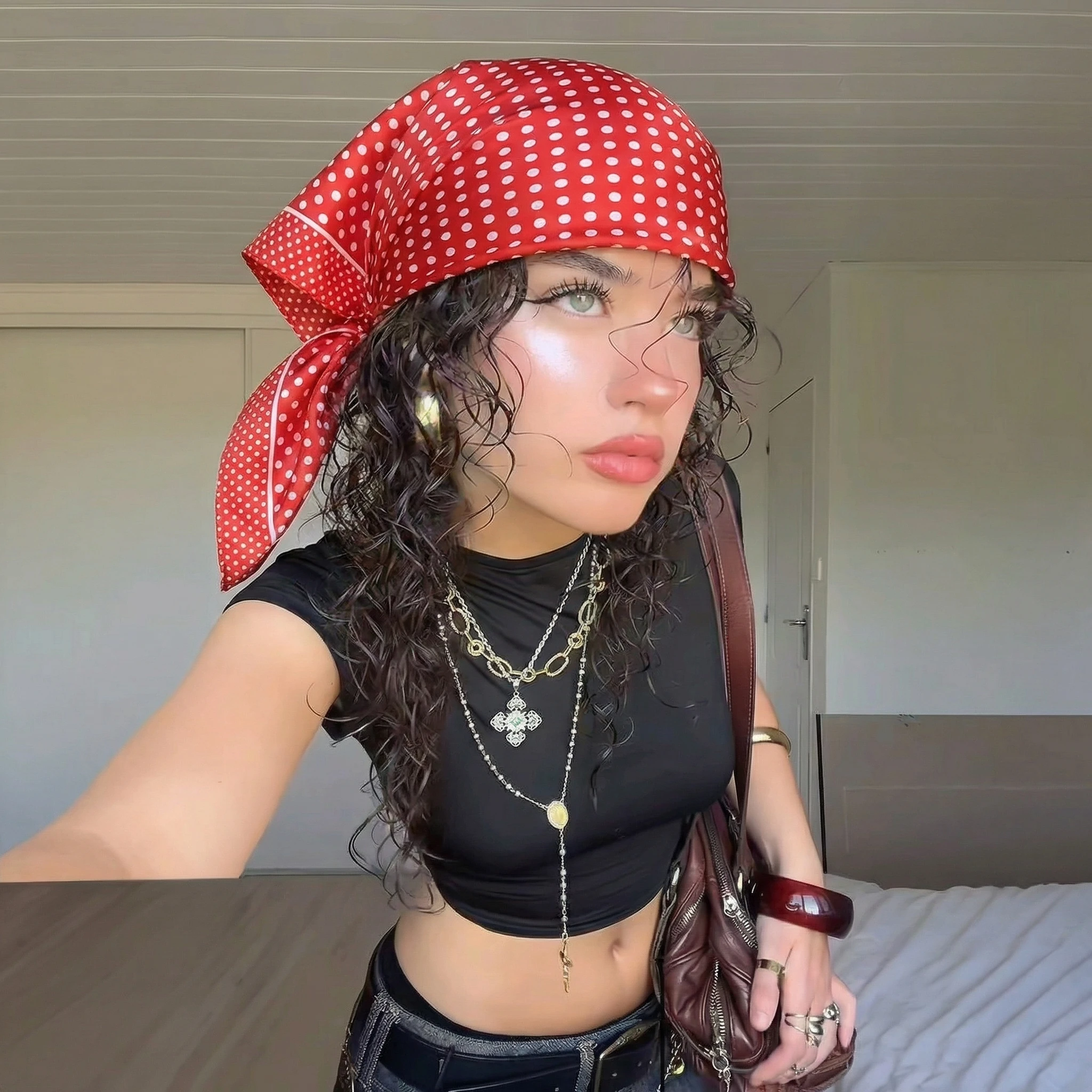 

Lady Hair Dot Scarf Female Silk Square Scarves Head Wraps for Women Bandana Fashion Foulard Shawls Female Neckerchief Summer