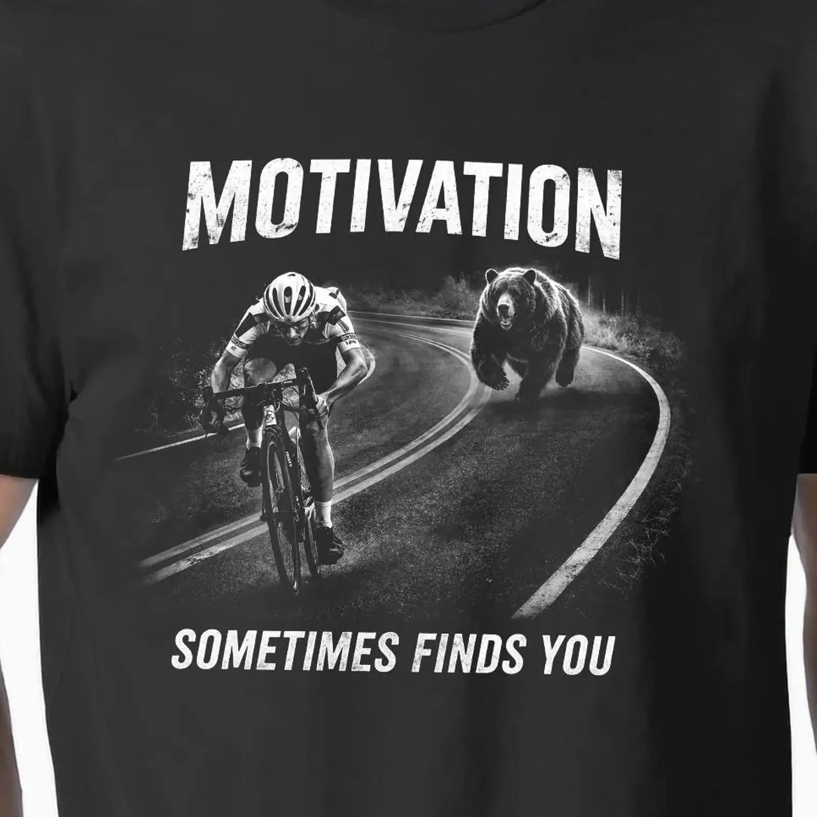 Bear Chasing Cyclist T Shirt Motivational Ringspun Cotton vintage Washed Comfortable Versatile homme Soft Casual graphic