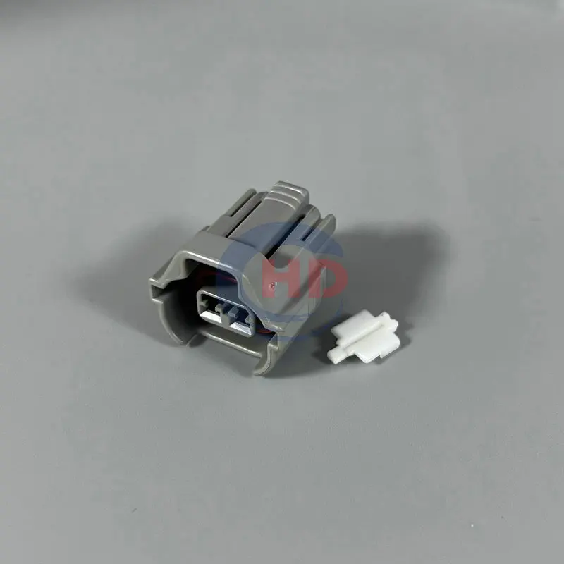 

1-20 sets 2pin Fuel Injector Connector PA847-02127